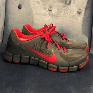 nike flex show trainer 2